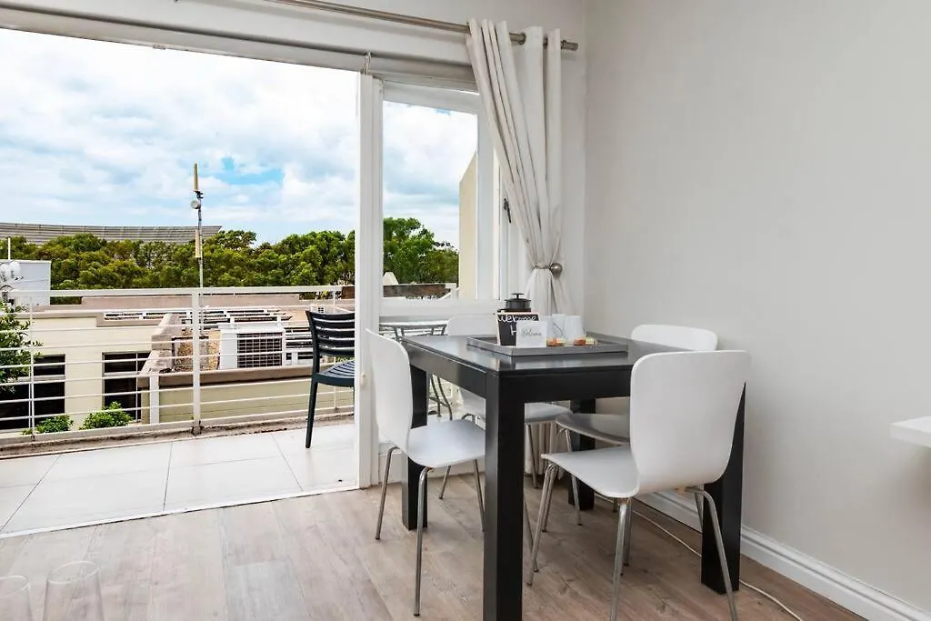 Green Point Living With Stadium View Cape Town